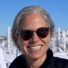Laura, Airbnb guest